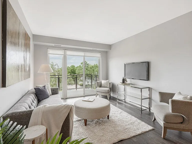 HIGHPOINT Barrington — Photo 17