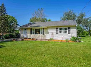 9020 27th St, Milan, IL 61264