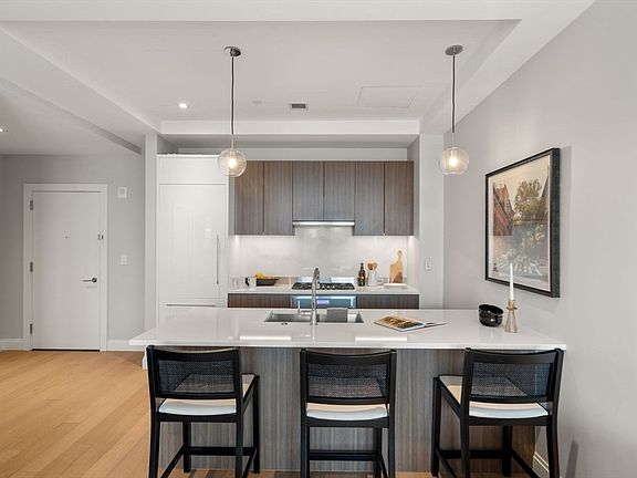 4th image of 100 Shawmut Ave #1101