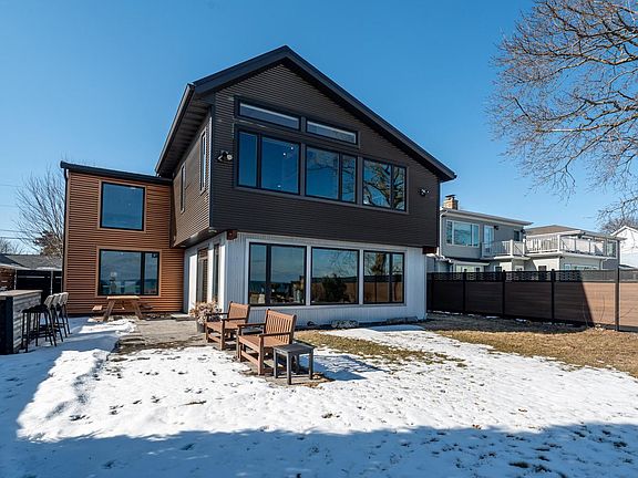 4th image of 2533 Lakeshore DRIVE