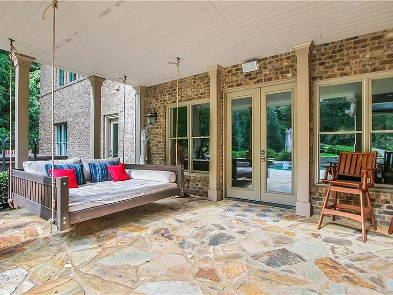 5265 Peachtree Dunwoody Rd — Photo 101