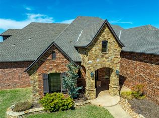 1304 Inverness Cir, Shawnee, OK 74801