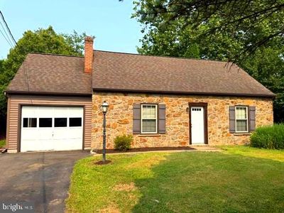 319 Carol Lynn Dr, Willow Street, PA, 17584