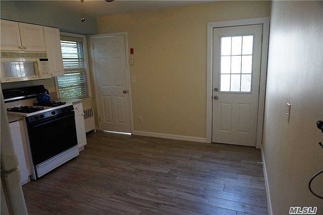 1st image of 416 W Park Ave #1