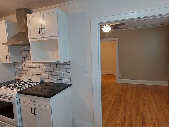 3rd image of 1756 Grand Ave #17
