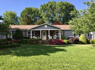 21031 Lagoona Dr, Cornelius, NC 28031