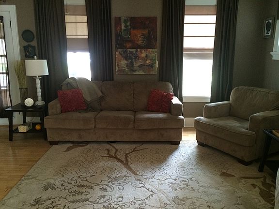 3rd image of 404 Stafford St
