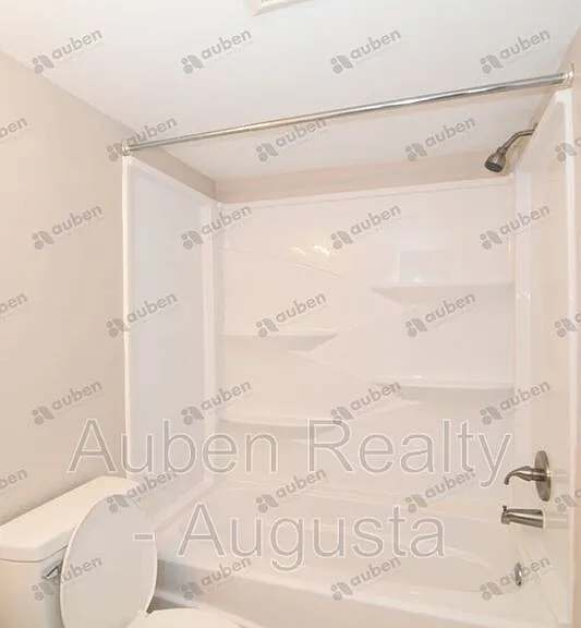 1604 Johns Rd #C — Photo 16