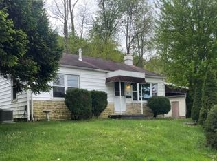 134 N 6th Ave, Paden City, WV 26159