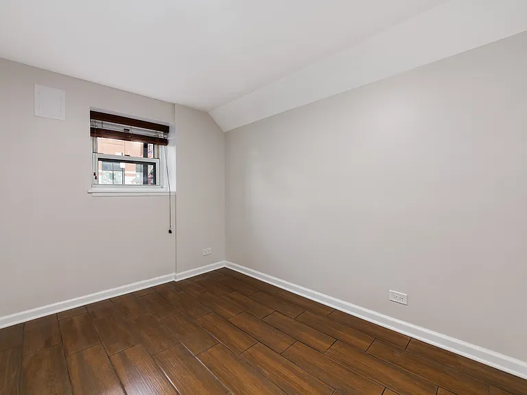 2910 N Halsted St #G — Photo 9