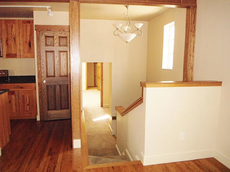 Staircase To Master Bedroom Suite
