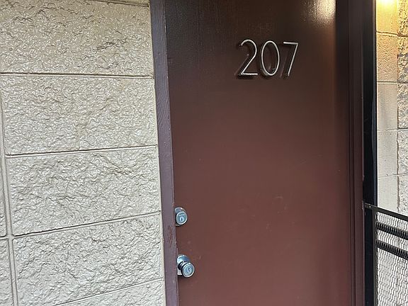 New screen door coming!