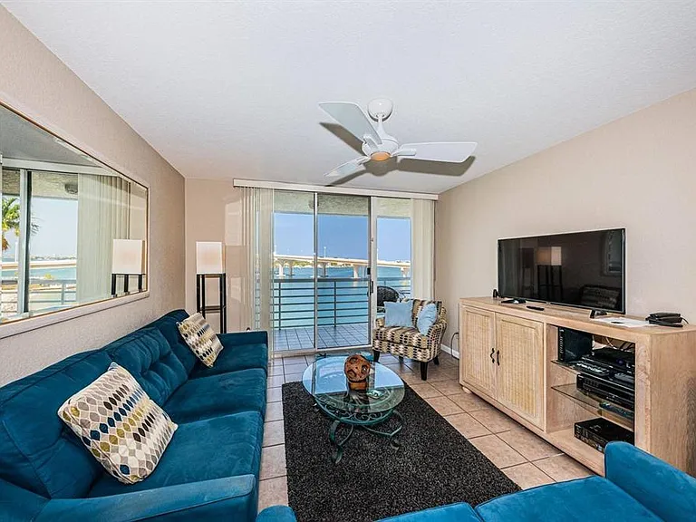 5901 Bahia Del Mar Cir #518 — Photo 14