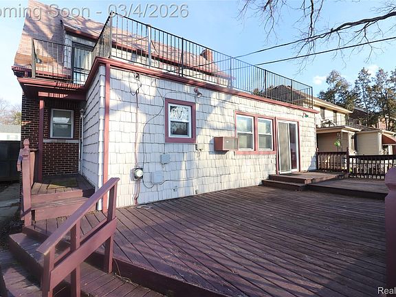 3rd image of 16767 Edinborough Rd