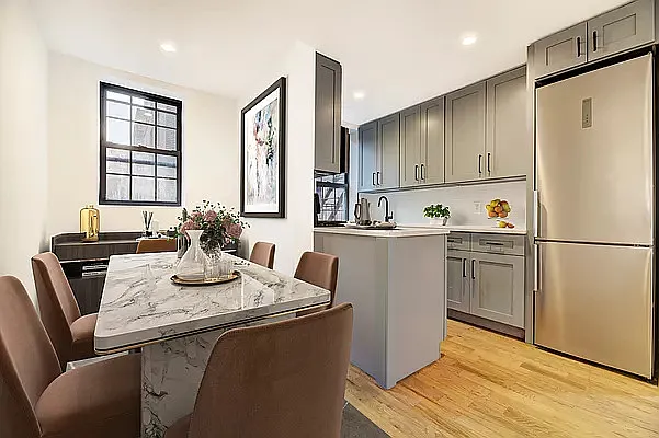 Rented by REAL New York | media 2