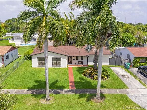 2nd image of 9373 SW 182nd St