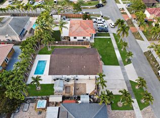 704 SE 14th Pl, Homestead, FL 33033