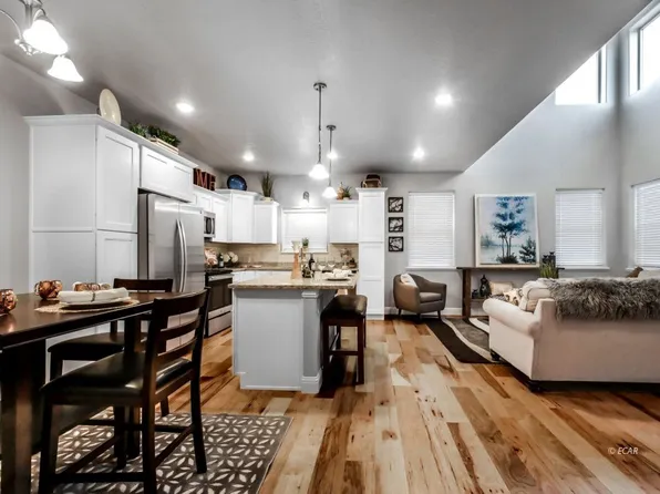 3853 Autumn Colors Dr, Elko, NV 89801