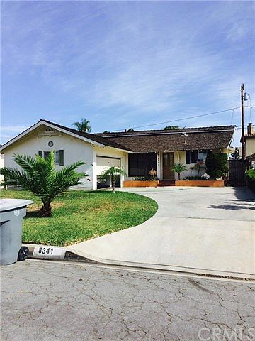 2nd image of 8341 Dacosta St