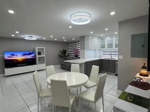 17011 N Bay Rd, Sunny Isles Beach, FL