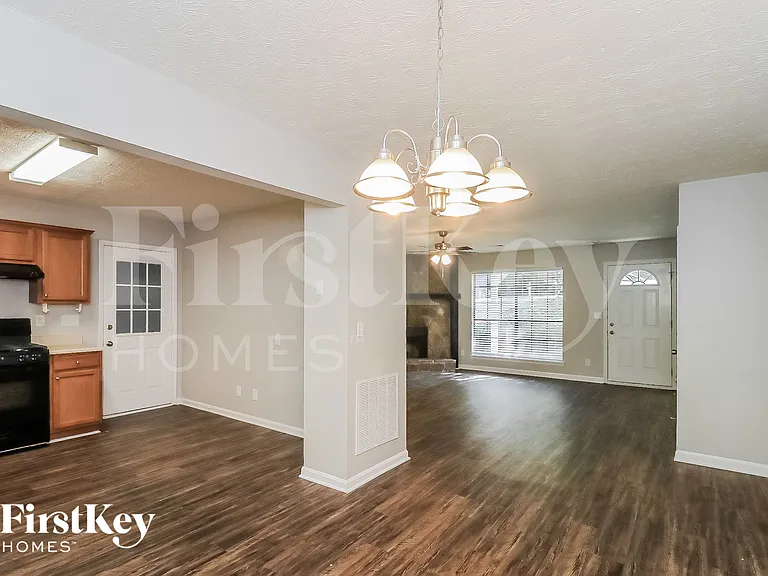 4665 Jamerson Forest Pkwy — Photo 8