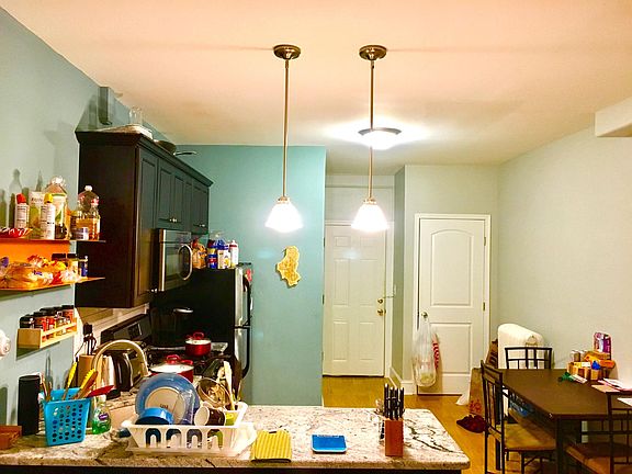 3rd image of 3111 N 32nd St #1