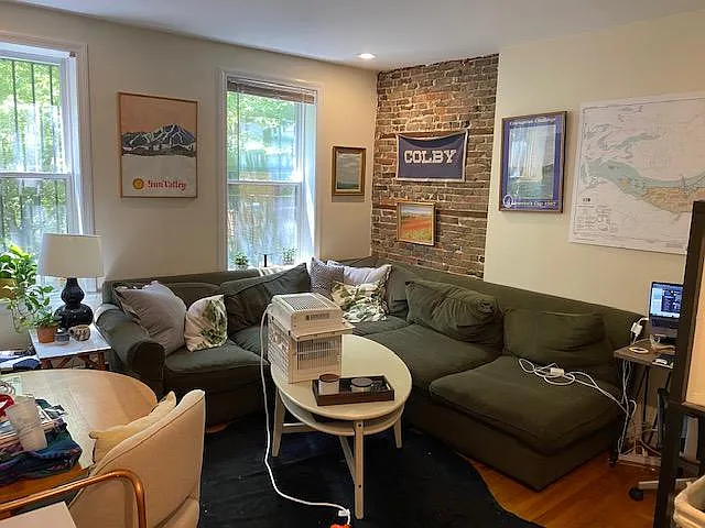 48 Phillips St #2