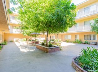 14833 Magnolia Blvd, Sherman Oaks, CA 91403