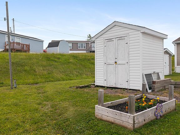 4th image of 45 Silver Birch Dr