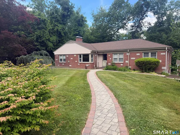 659 West Woods Road, Hamden, CT 06518