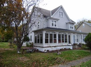 302 Horace Ave, Palmyra, NJ 08065