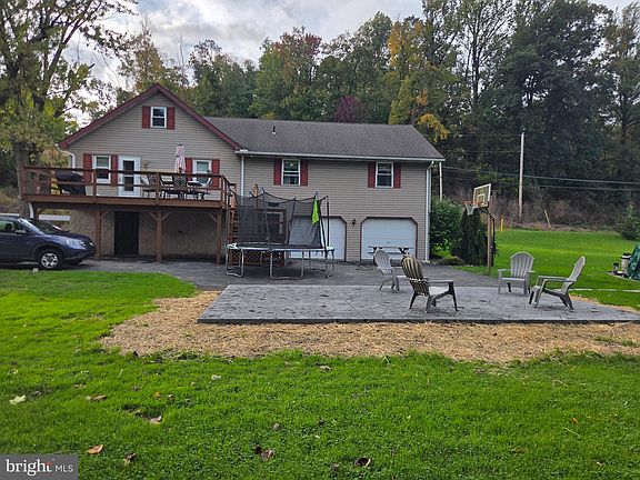 3rd image of 2260 S Galen Hall Rd