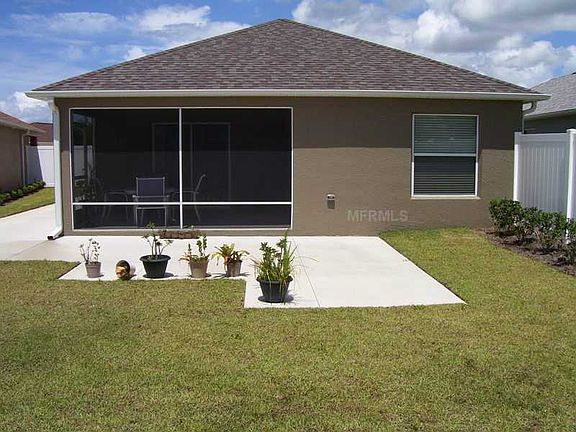 3rd image of 645 Braga Way