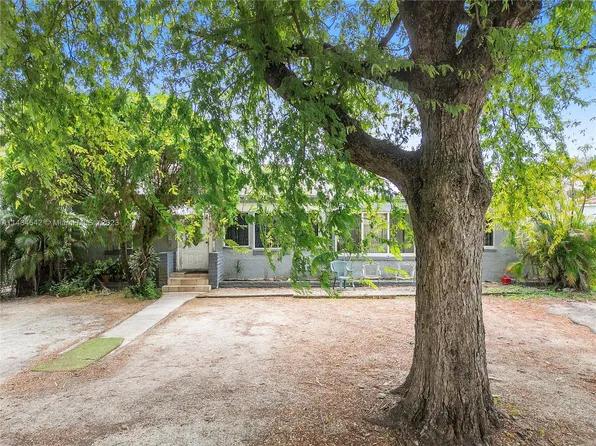 3318 Oak Ave, Miami, FL 33133