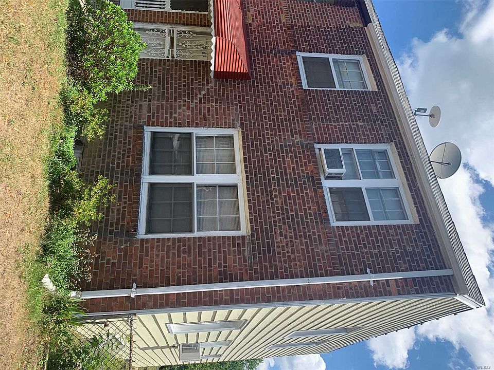 1st image of 8263 251st St