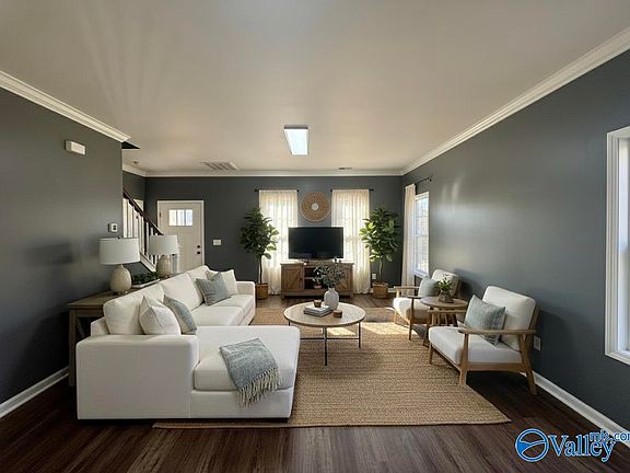 3rd image of 149 Patdean Dr
