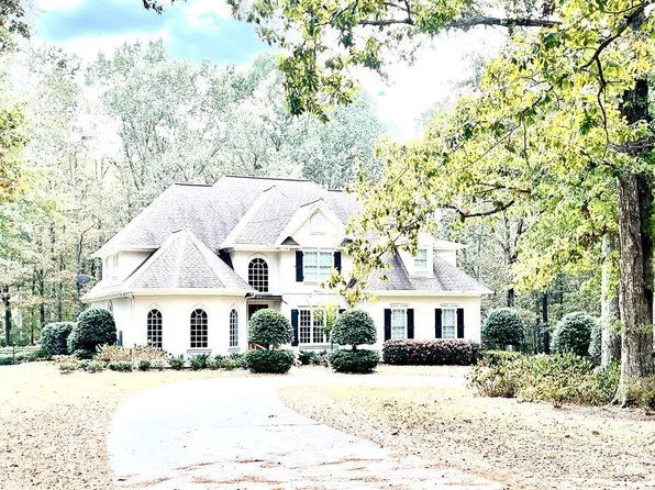 203 Oak Hill Dr NE, Brookhaven, MS 39601