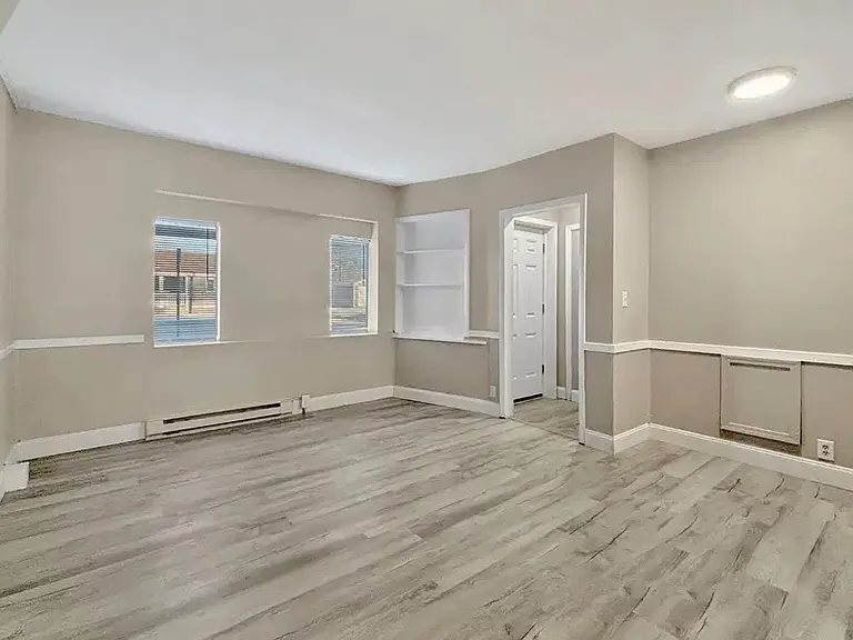 104 S Beechtree St #B — Photo 7