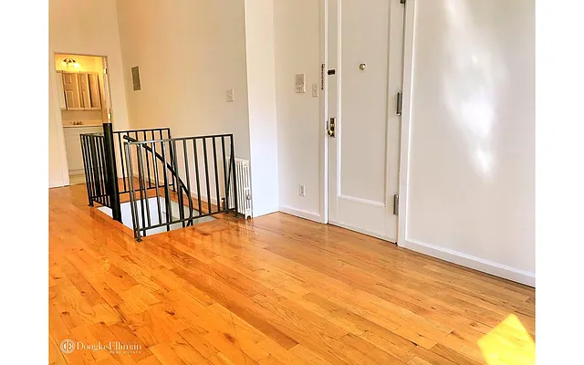 Rented by Douglas Elliman | media 82