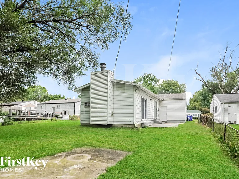 2320 Grants Pkwy — Photo 17
