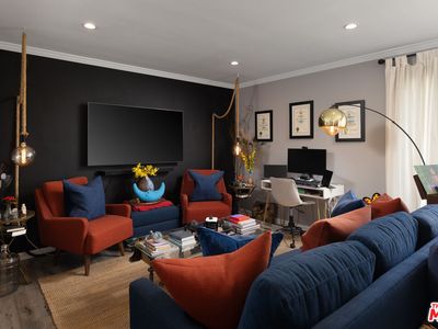 5768 1/2 Corbett St, Los Angeles, CA, 90016