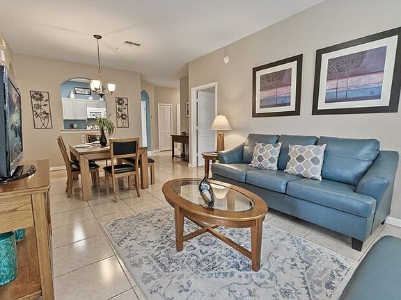 2nd image of 8107 Coconut Pl