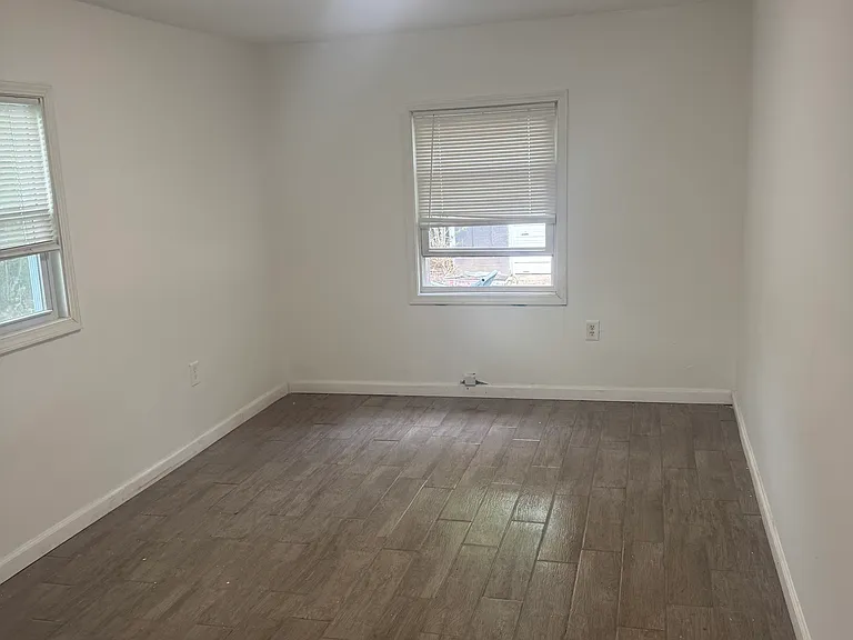 3661 Sherman Dr — Photo 15