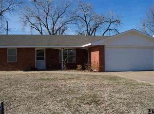 118 Margaret Cir, Enid, OK 73703