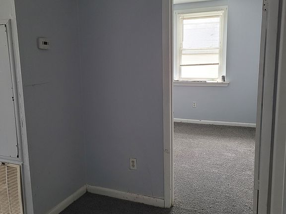 2nd image of 28 S Queen St #102