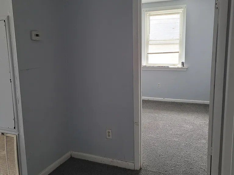 30 S New St #102 — Photo 9
