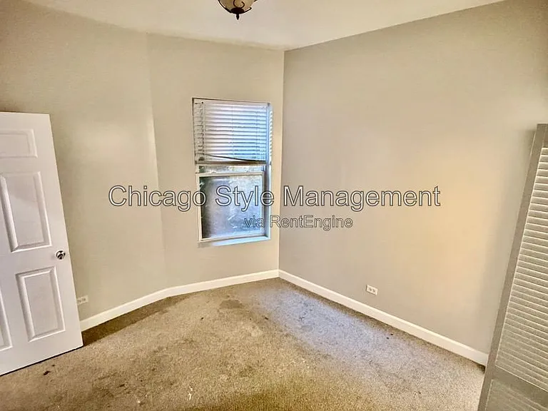 5739 S Calumet Ave #1N — Photo 7