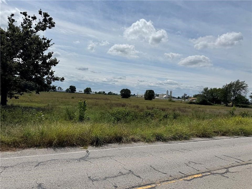 2nd image of TRACT 1 Old Highway 59