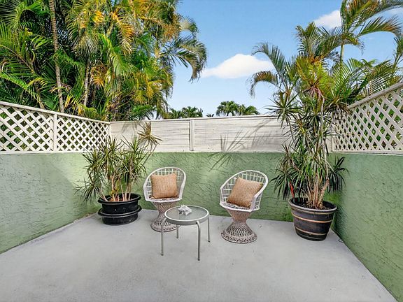 4th image of 501 NW 54th Street