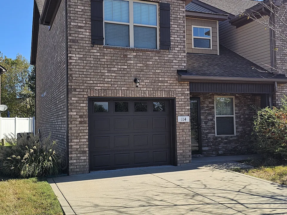 114 Saxony Way